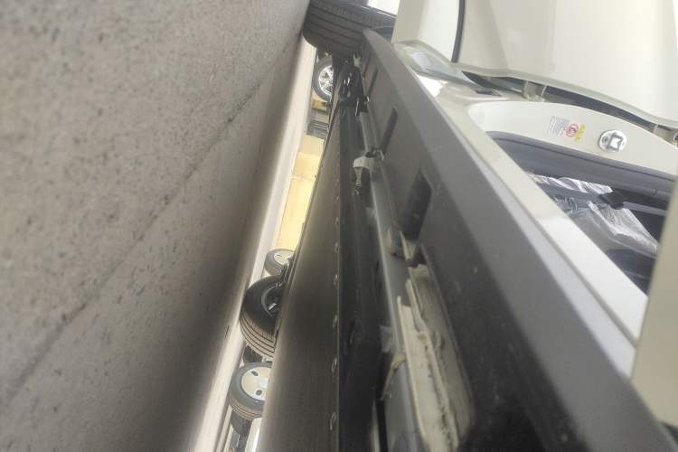 Used BYD Dolphin 2025 420km Free Edition Right Side Sill