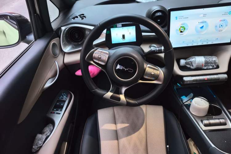 Used BYD Dolphin 2025 420km Free Edition Steering Wheel