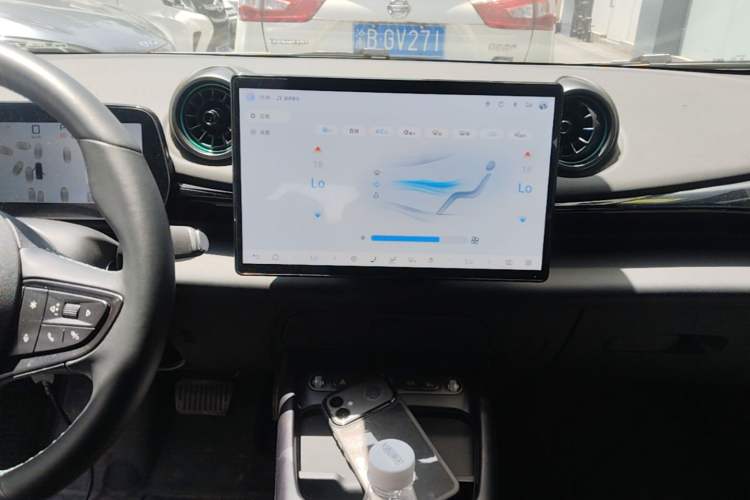Used BYD Dolphin 2025 Intelligent Driving Version 410 km Fashion Edition Audio And AC Panel