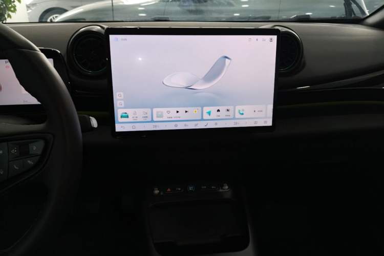 Used BYD Dolphin 2025 Intelligent Driving Version 410 km Fashion Edition Audio And AC Panel