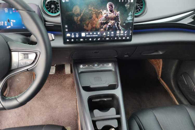 Used BYD Dolphin 2025 Intelligent Driving Version 410 km Fashion Edition Audio And AC Panel