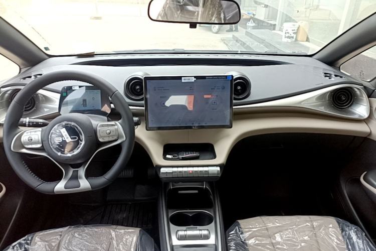 Used BYD Dolphin 2025 420km Free Edition Center Console