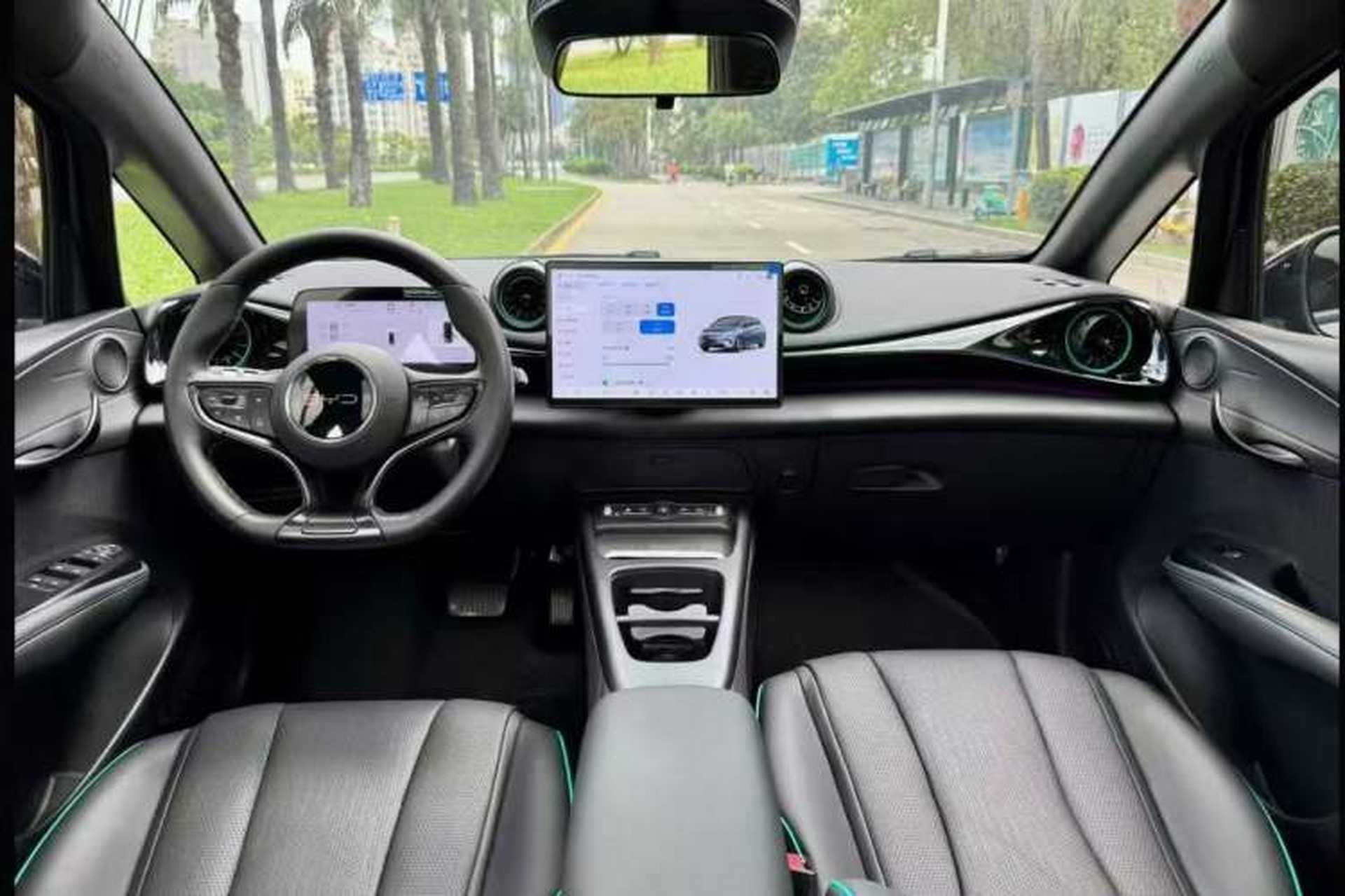 Used BYD Dolphin 2025 Intelligent Driving Version 410 km Fashion Edition Center Console