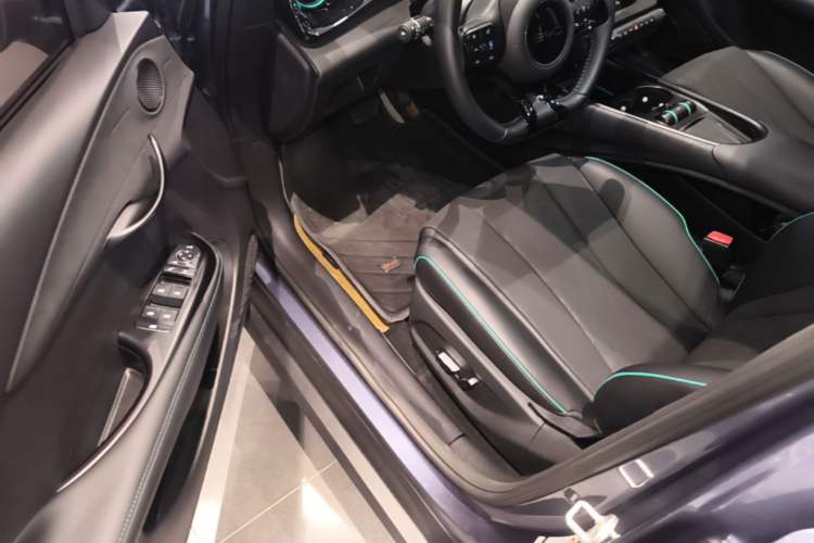 Used BYD Dolphin 2025 520km Range Knight Edition Driver Seat