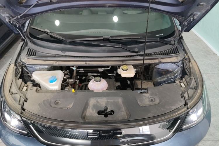 Used BYD Dolphin 2025 Intelligent Driving Version 410 km Fashion Edition Engine Bay