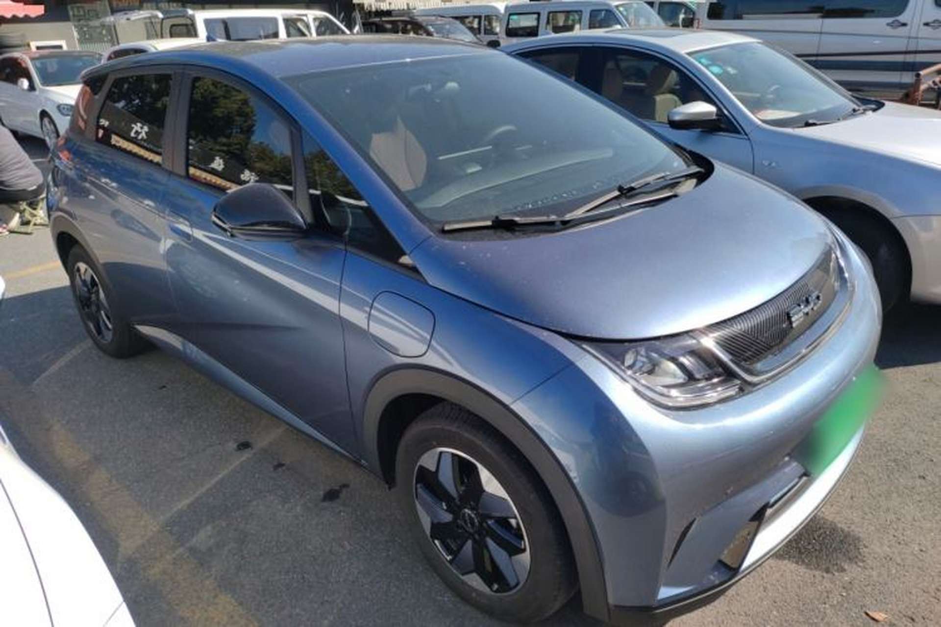 Used BYD Dolphin 2025 420km Free Edition Front Right 45 Deg