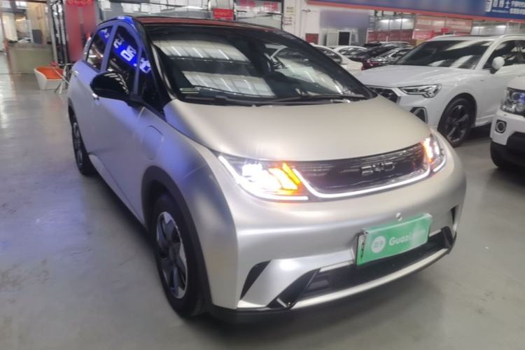 Used BYD Dolphin 2025 420km Free Edition Front Right 45 Deg