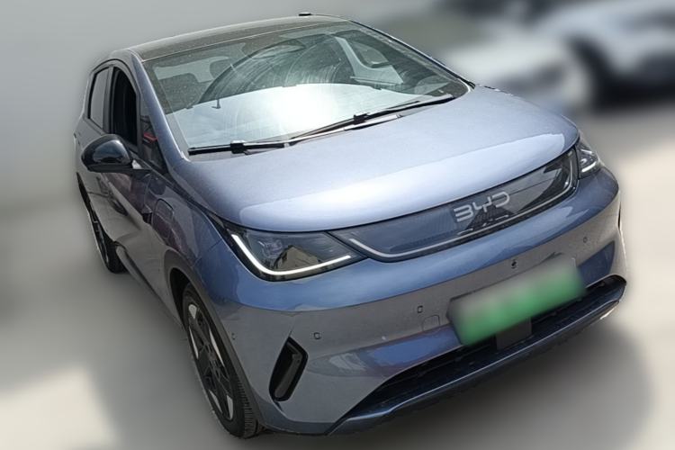 Used BYD Dolphin 2025 Intelligent Driving Version 520km Range Knight Edition Front Right 45 Deg