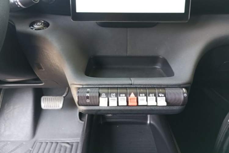 Used BYD Dolphin 2025 420km Active Version Gear Lever