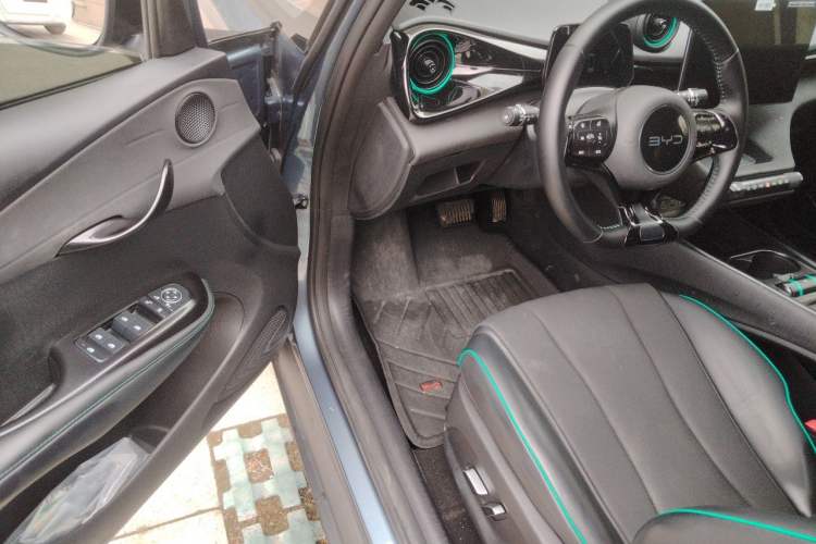 Used BYD Dolphin 2025 420km Free Edition Interior 3