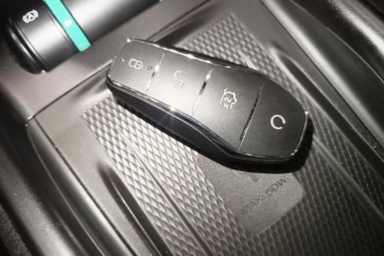 Used BYD Dolphin 2025 520km Range Knight Edition Interior 8
