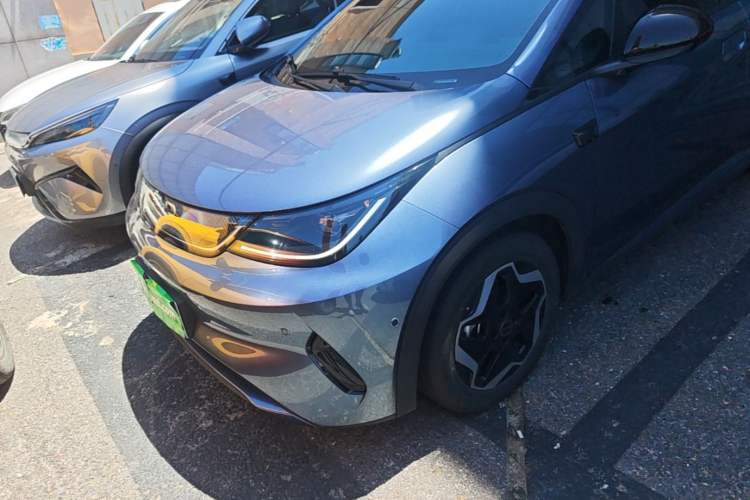 Used BYD Dolphin 2025 Smart Drive Version 420 km Freedom Edition Left Front Headlight