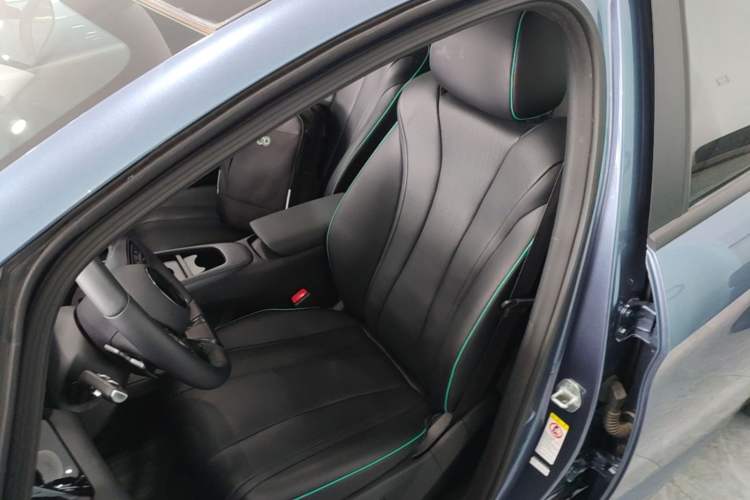 Used BYD Dolphin 2025 Intelligent Driving Version 410 km Fashion Edition Left Front Seat