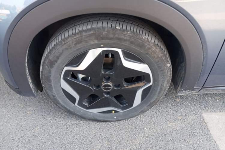 Used BYD Dolphin 2025 420km Active Version Left Front Wheel Hub