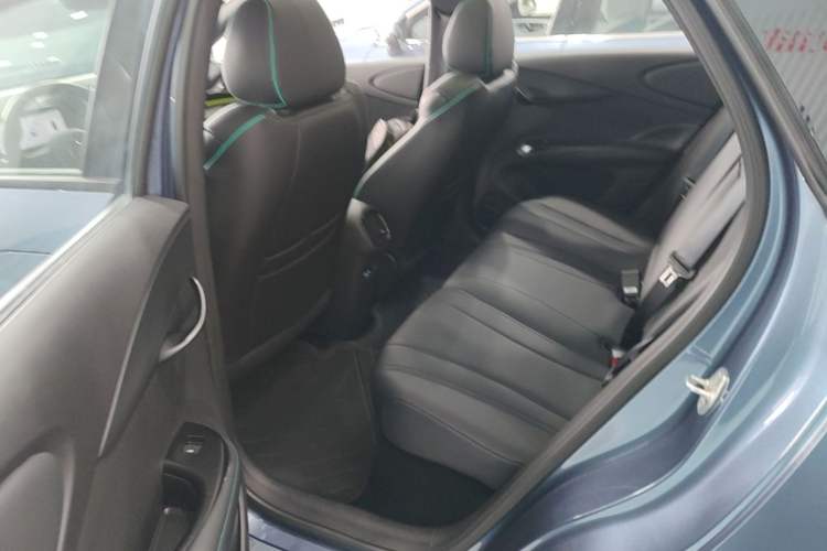 Used BYD Dolphin 2025 Intelligent Driving Version 410 km Fashion Edition Left Rear Seat