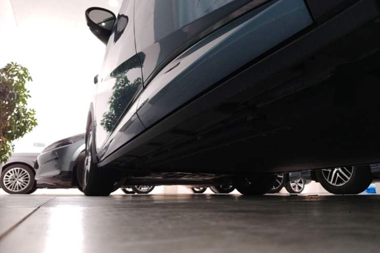 Used BYD Dolphin 2025 Intelligent Driving Version 410 km Fashion Edition Left Side Sill