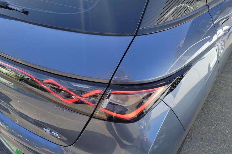 Used BYD Dolphin 2025 420km Free Edition Right Rear Taillight