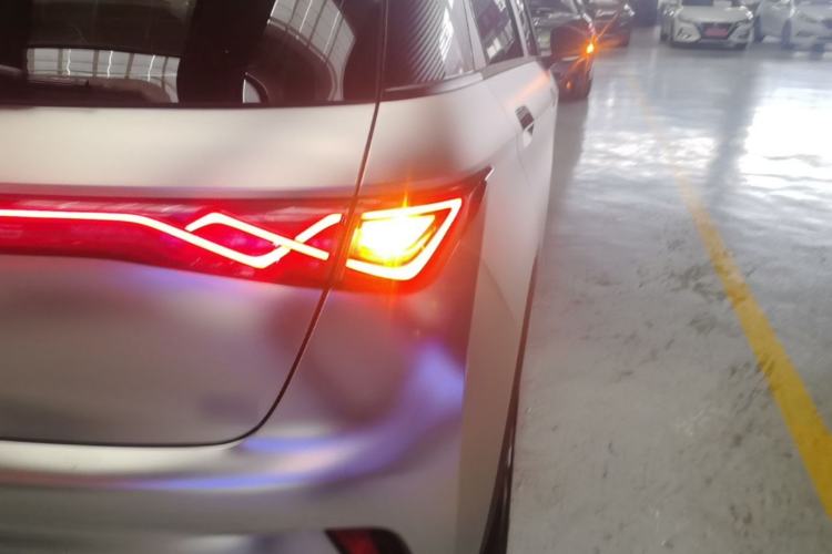 Used BYD Dolphin 2025 420km Free Edition Right Rear Taillight