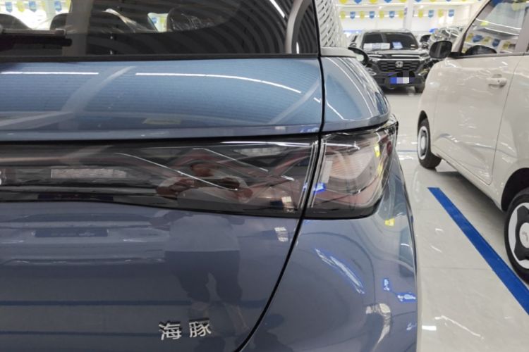 Used BYD Dolphin 2025 420km Free Edition Right Rear Taillight