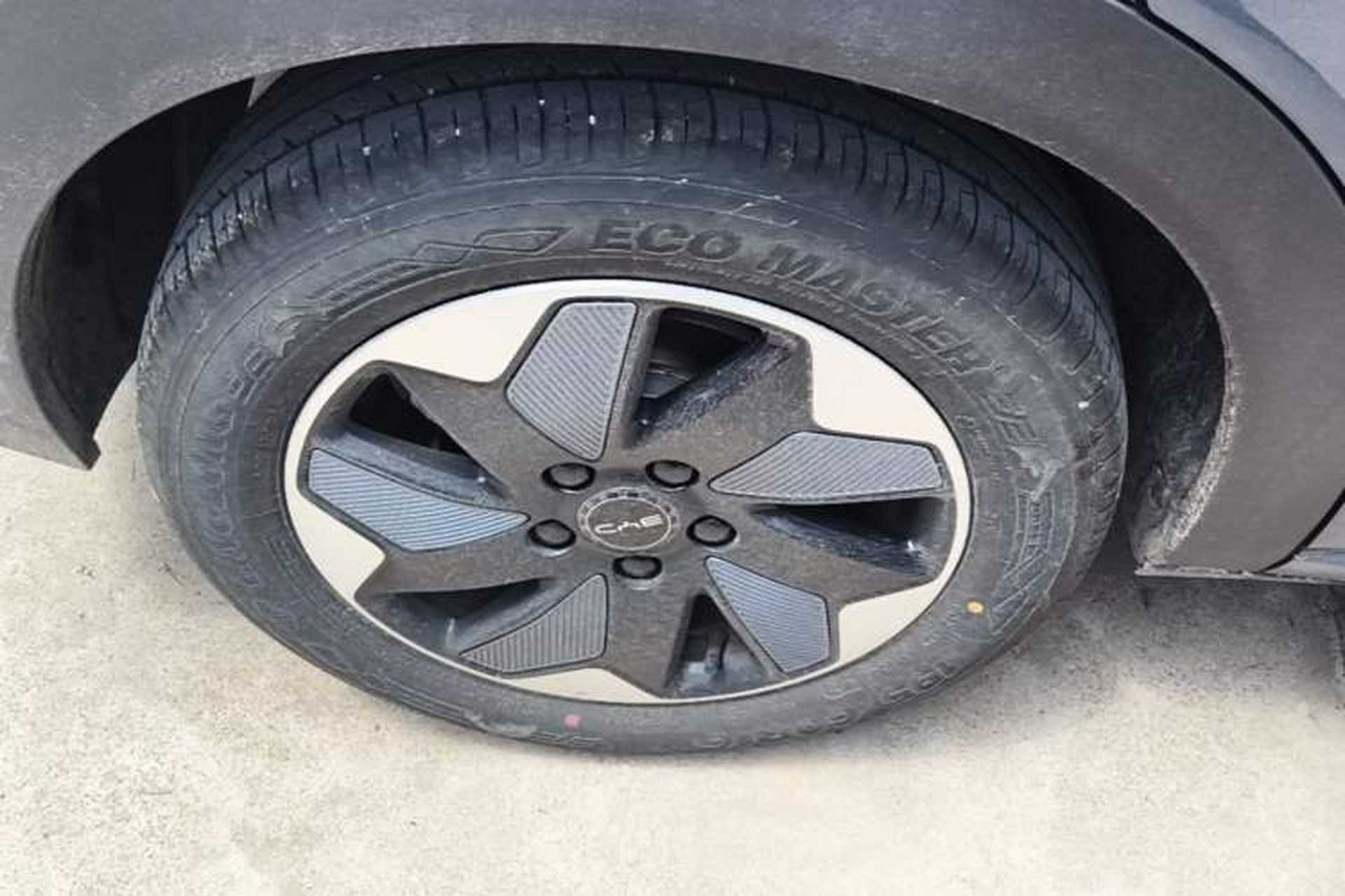 Used BYD Dolphin 2025 420km Free Edition Right Rear Wheel Hub