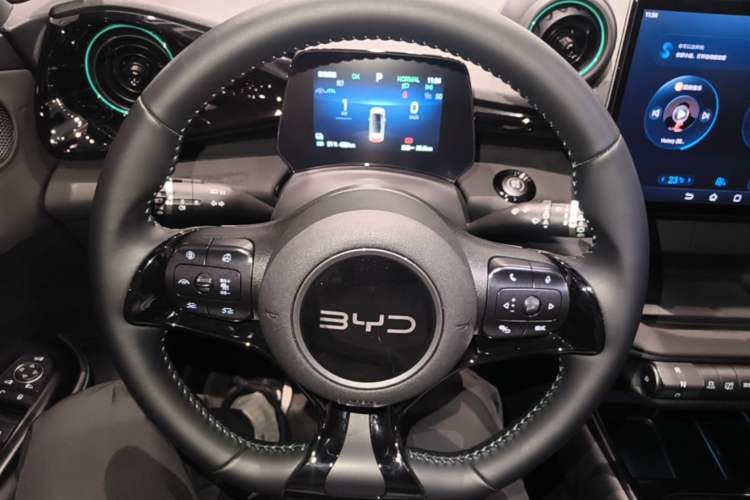 Used BYD Dolphin 2025 520km Range Knight Edition Steering Wheel