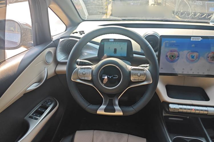 Used BYD Dolphin 2025 420km Free Edition Steering Wheel
