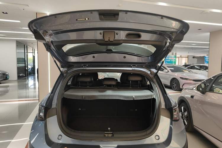 Used BYD Dolphin 2025 Intelligent Driving Version 410 km Fashion Edition Trunk