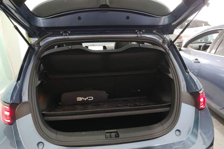 Used BYD Dolphin 2025 Intelligent Driving Version 410 km Fashion Edition Trunk