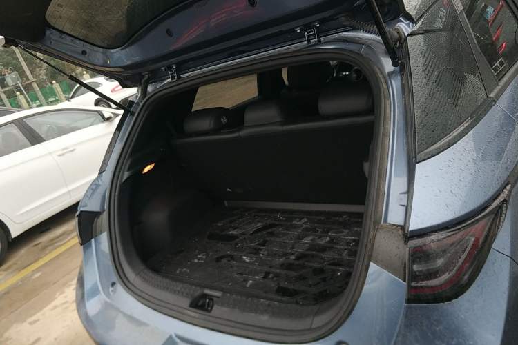 Used BYD Dolphin 2025 Smart Drive Version 420 km Freedom Edition Trunk