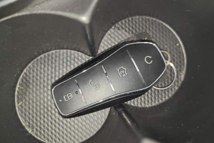 Used BYD Dolphin 2025 420km Fashion Edition Vehicle Key