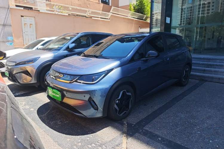 Used BYD Dolphin 2025 Smart Drive Version 420 km Freedom Edition Guazi used car, China used car export, Used car for sale, Used  cars, Cheapest cars for sale