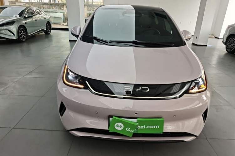 Used BYD Dolphin 2025 Intelligent Driving Version 410 km Fashion Edition Exterior 1