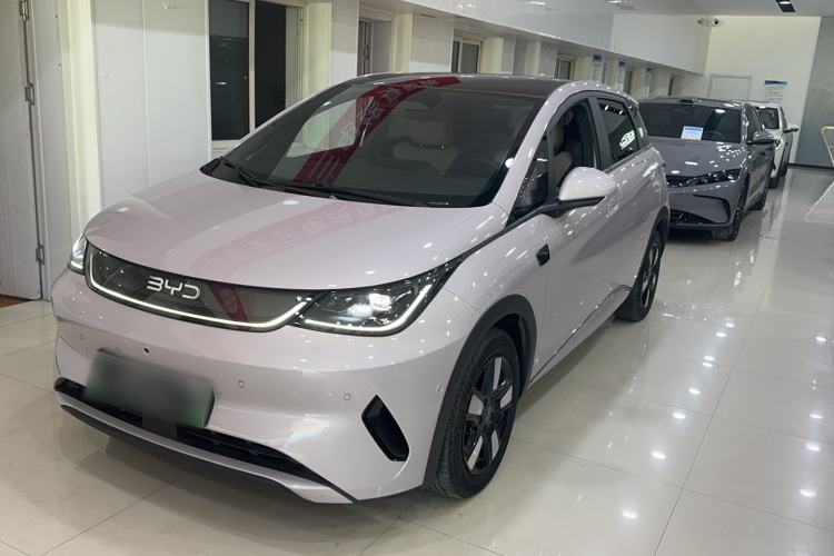 Used BYD Dolphin 2025 Intelligent Driving Version 410 km Fashion Edition Exterior 1