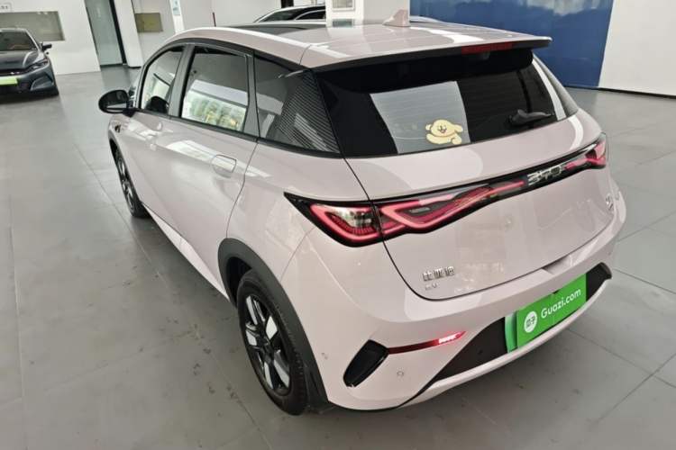 Used BYD Dolphin 2025 Intelligent Driving Version 410 km Fashion Edition Exterior 3