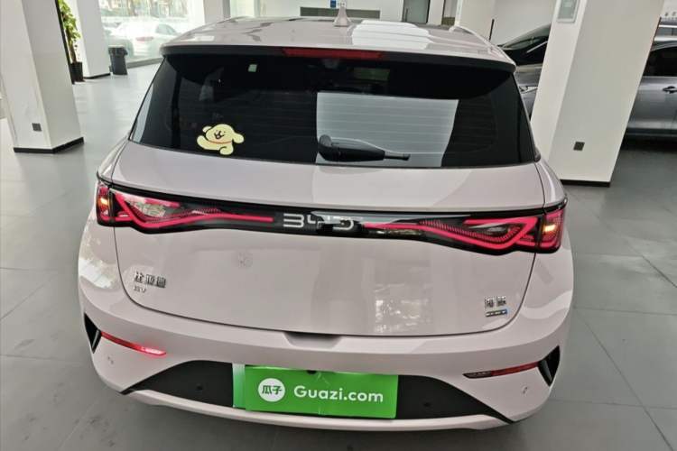 Used BYD Dolphin 2025 Intelligent Driving Version 410 km Fashion Edition Exterior 4