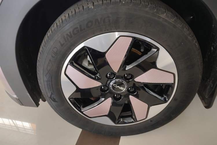 Used BYD Dolphin 2025 420km Fashion Edition Exterior 4