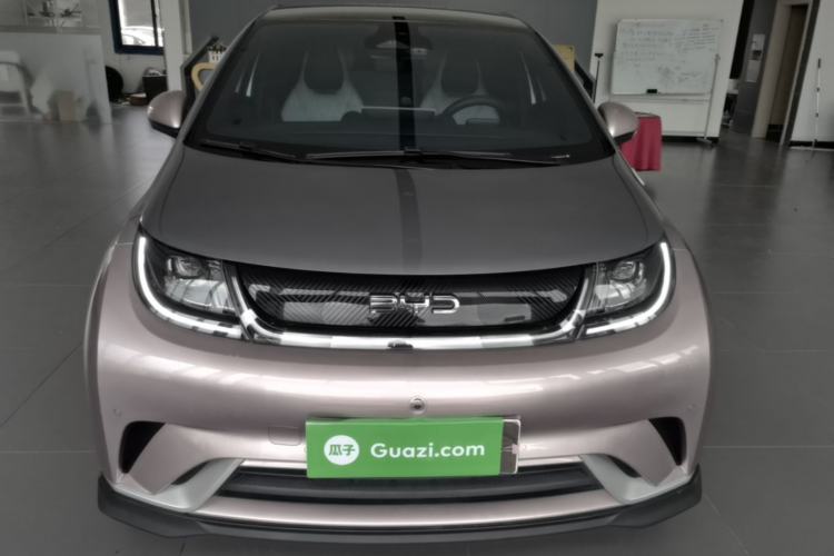 Used BYD Dolphin 2025 520km Range Knight Edition Front