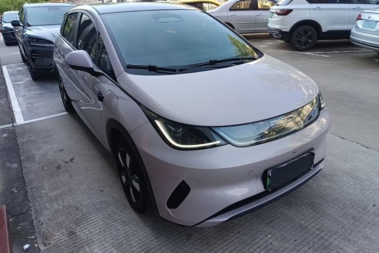 Used BYD Dolphin 2025 Intelligent Driving Version 410 km Fashion Edition Front Right 45 Deg