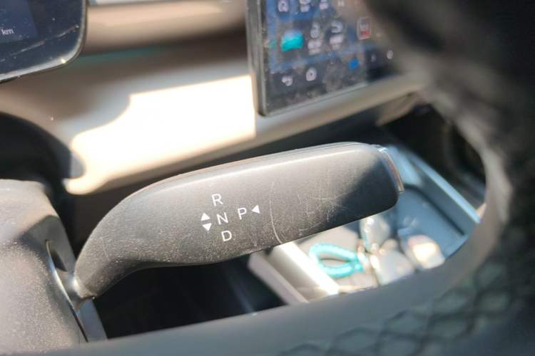 Used BYD Dolphin 2025 Intelligent Driving Version 410 km Fashion Edition Gear Lever