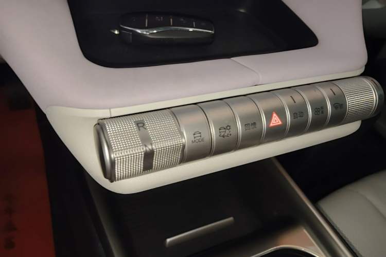 Used BYD Dolphin 2025 420km Fashion Edition Gear Lever
