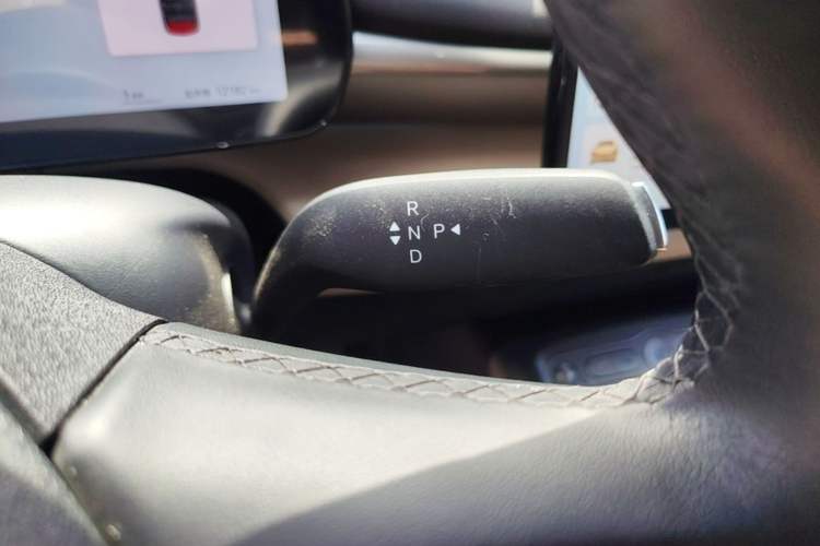 Used BYD Dolphin 2025 Intelligent Driving Version 410 km Fashion Edition Gear Lever