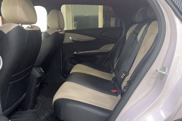 Used BYD Dolphin 2025 Intelligent Driving Version 410 km Fashion Edition Interior 2