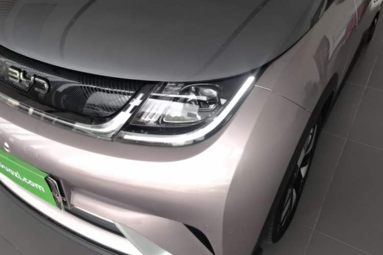 Used BYD Dolphin 2025 520km Range Knight Edition Left Front Headlight