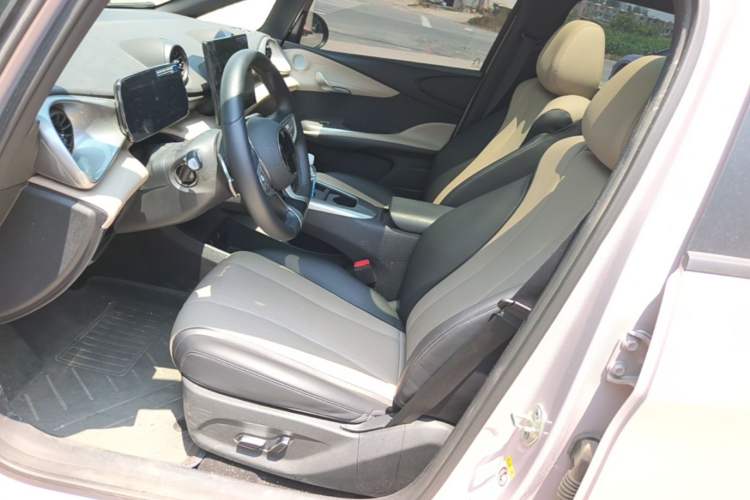 Used BYD Dolphin 2025 Intelligent Driving Version 410 km Fashion Edition Left Front Seat