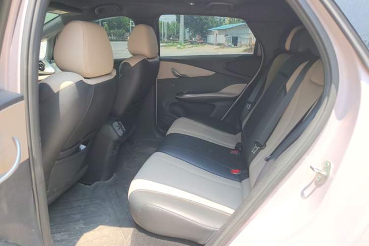 Used BYD Dolphin 2025 Intelligent Driving Version 410 km Fashion Edition Left Rear Seat