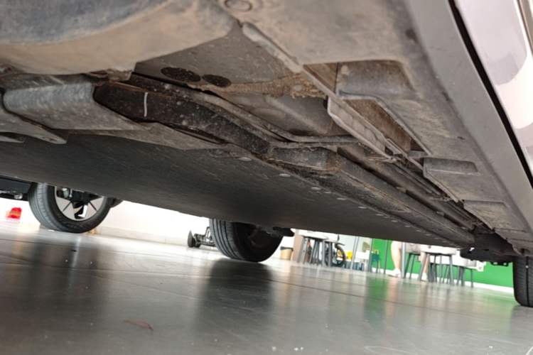 Used BYD Dolphin 2025 Smart Drive Version 420 km Freedom Edition Left Side Sill