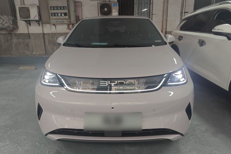 Used BYD Dolphin 2025 Smart Drive Version 420 km Freedom Edition Exterior 1