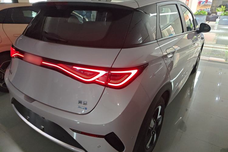 Used BYD Dolphin 2025 Intelligent Driving Version 410 km Fashion Edition Exterior 3