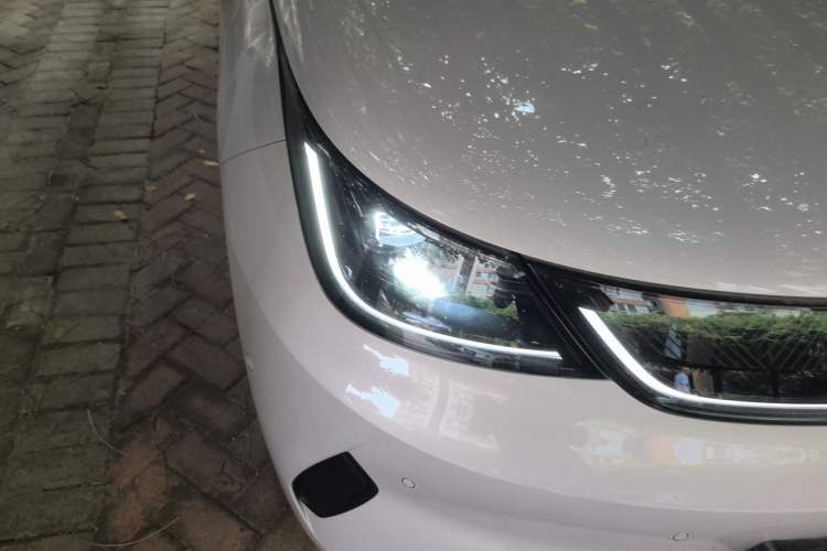 Used BYD Dolphin 2025 Smart Drive Version 420 km Freedom Edition Right Front Headlight