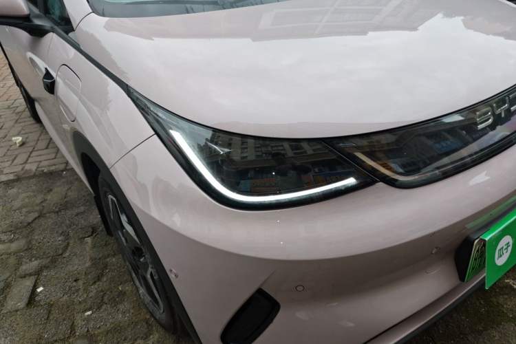 Used BYD Dolphin 2025 Smart Drive Version 420 km Freedom Edition Right Front Headlight